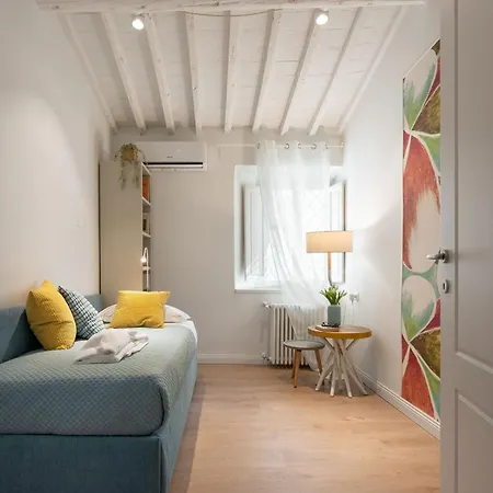 Living Walls Апартаменты Флоренция