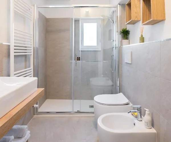 Apartment Living Walls *