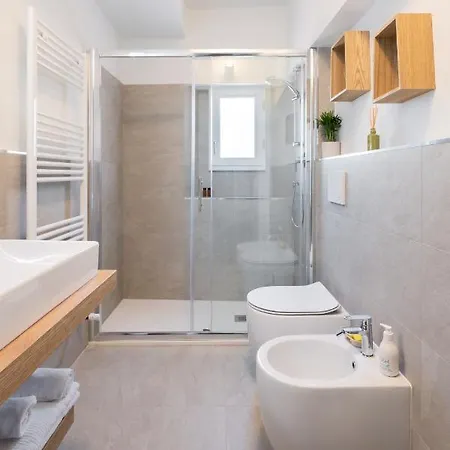 Διαμέρισμα Living Walls *